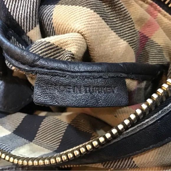 Burberry Bags - Picture 15 of 16